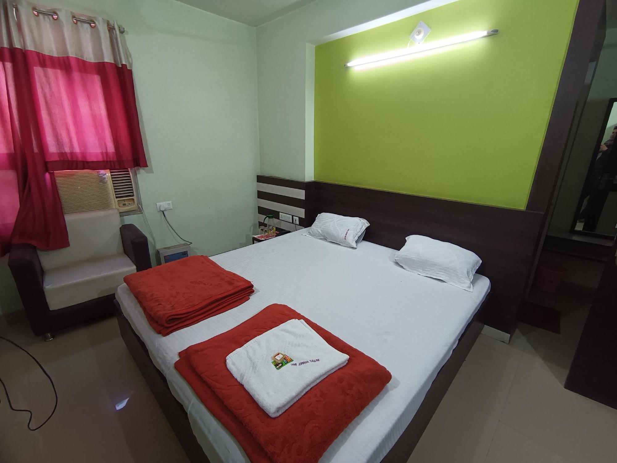 Hotel Viraat Inn Gaya Exterior photo